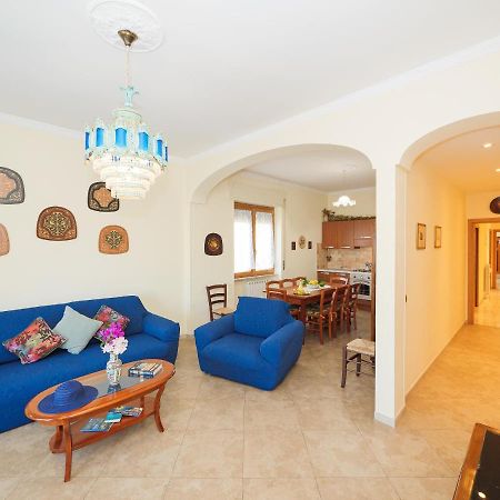 Aranci Apt 67 - Sorrento Centre And Vesuvius View المظهر الخارجي الصورة