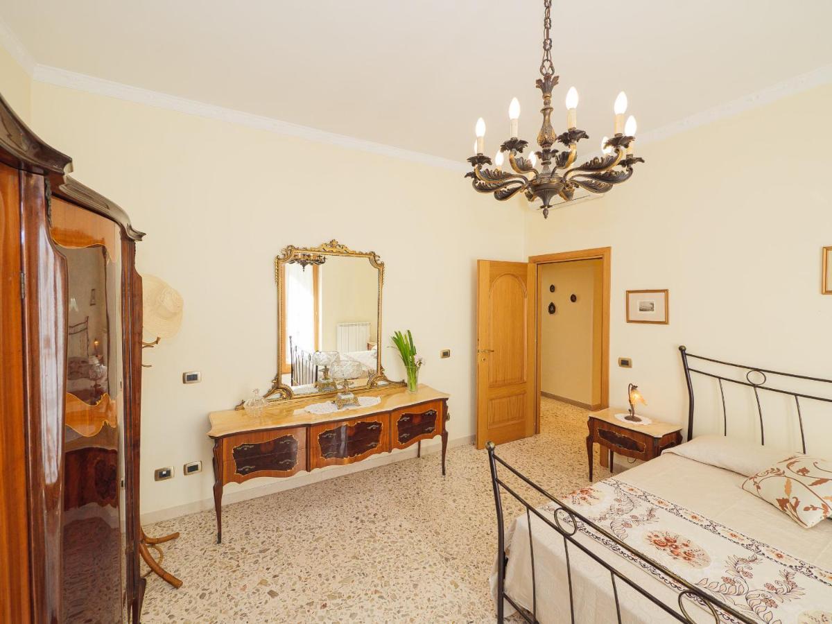 Aranci Apt 67 - Sorrento Centre And Vesuvius View المظهر الخارجي الصورة