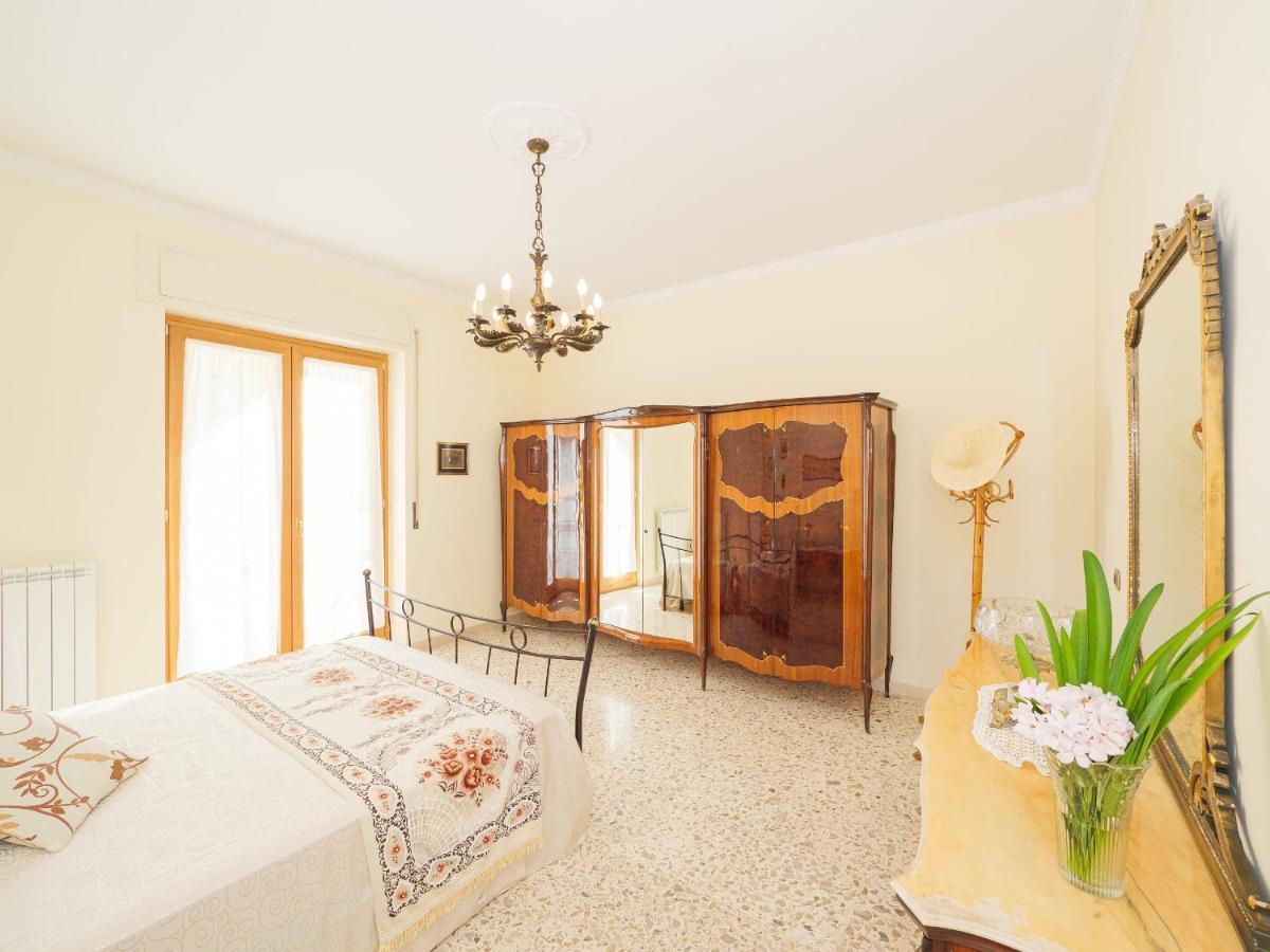Aranci Apt 67 - Sorrento Centre And Vesuvius View المظهر الخارجي الصورة