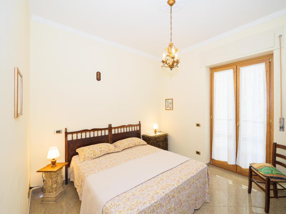 Aranci Apt 67 - Sorrento Centre And Vesuvius View المظهر الخارجي الصورة
