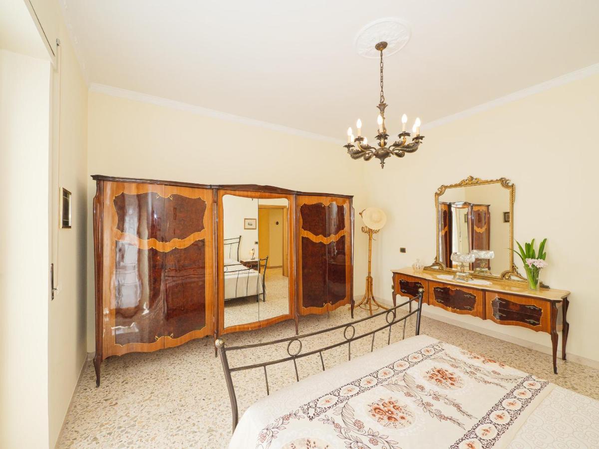 Aranci Apt 67 - Sorrento Centre And Vesuvius View المظهر الخارجي الصورة