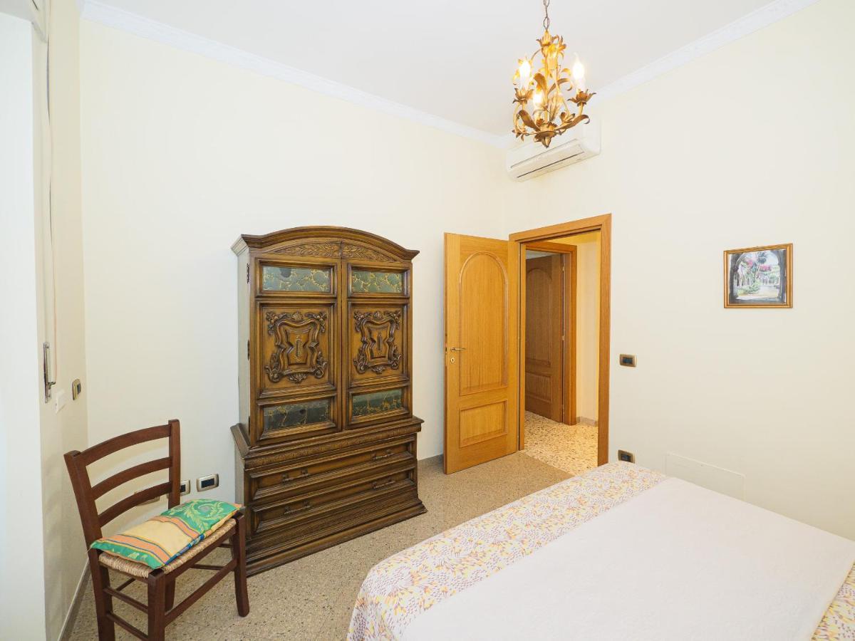 Aranci Apt 67 - Sorrento Centre And Vesuvius View المظهر الخارجي الصورة