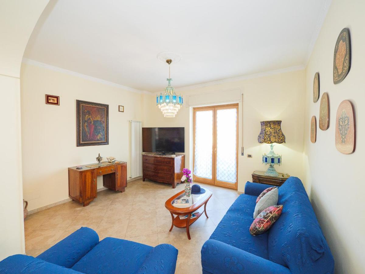 Aranci Apt 67 - Sorrento Centre And Vesuvius View المظهر الخارجي الصورة